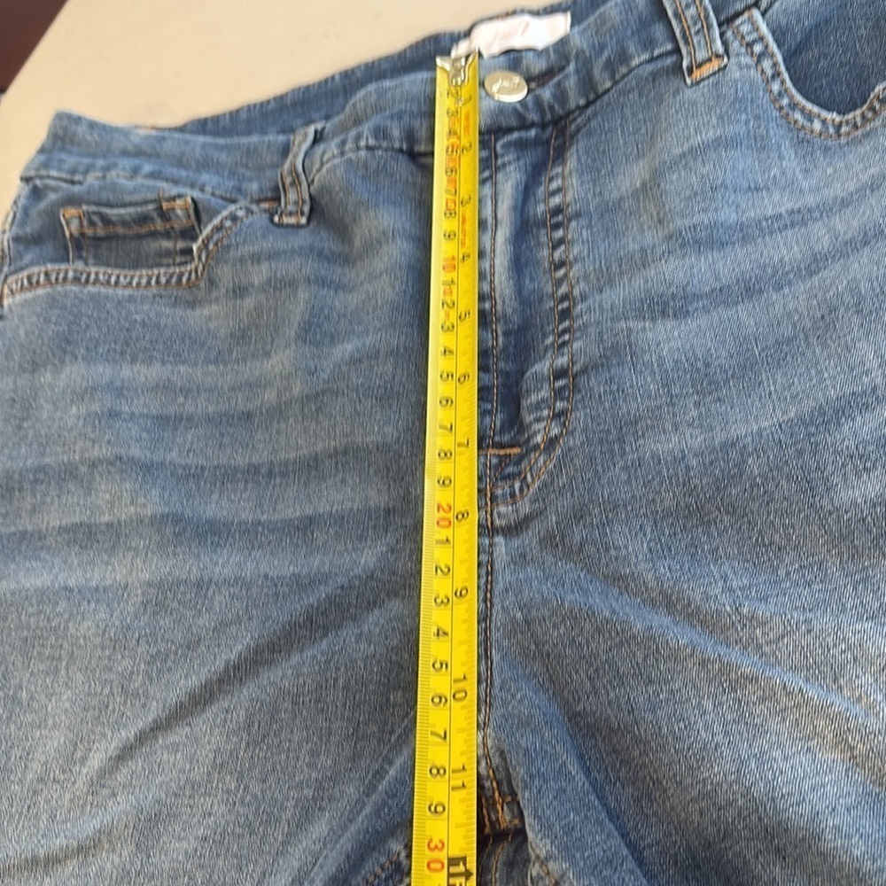 Jen 7 by 7 for all mankind - Cropped Fringe Hem Straight Leg Jean - Size 16. - Picture 14 of 15
